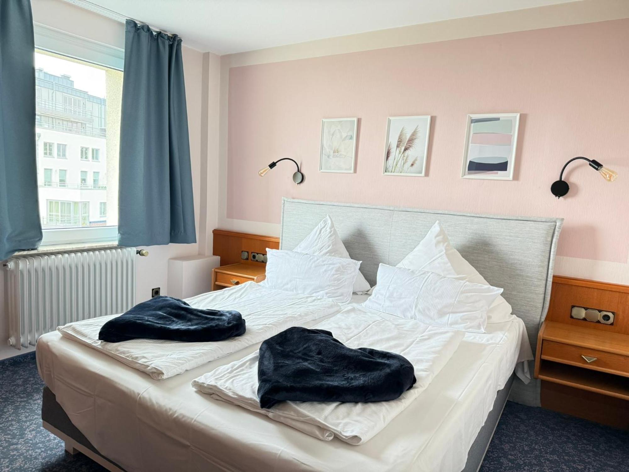 Seehotel Neue Liebe 쿡스하펜 외부 사진