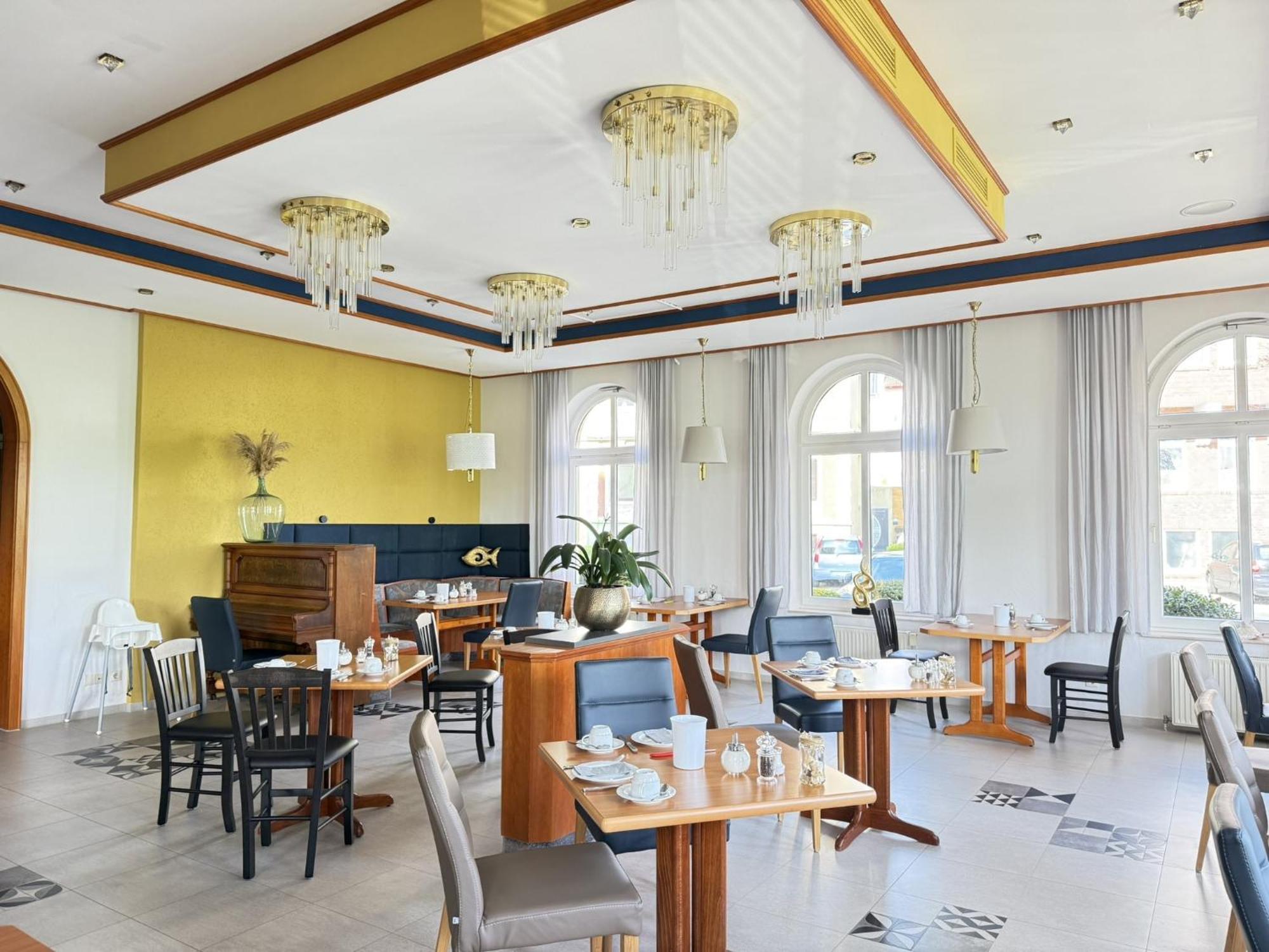 Seehotel Neue Liebe 쿡스하펜 외부 사진