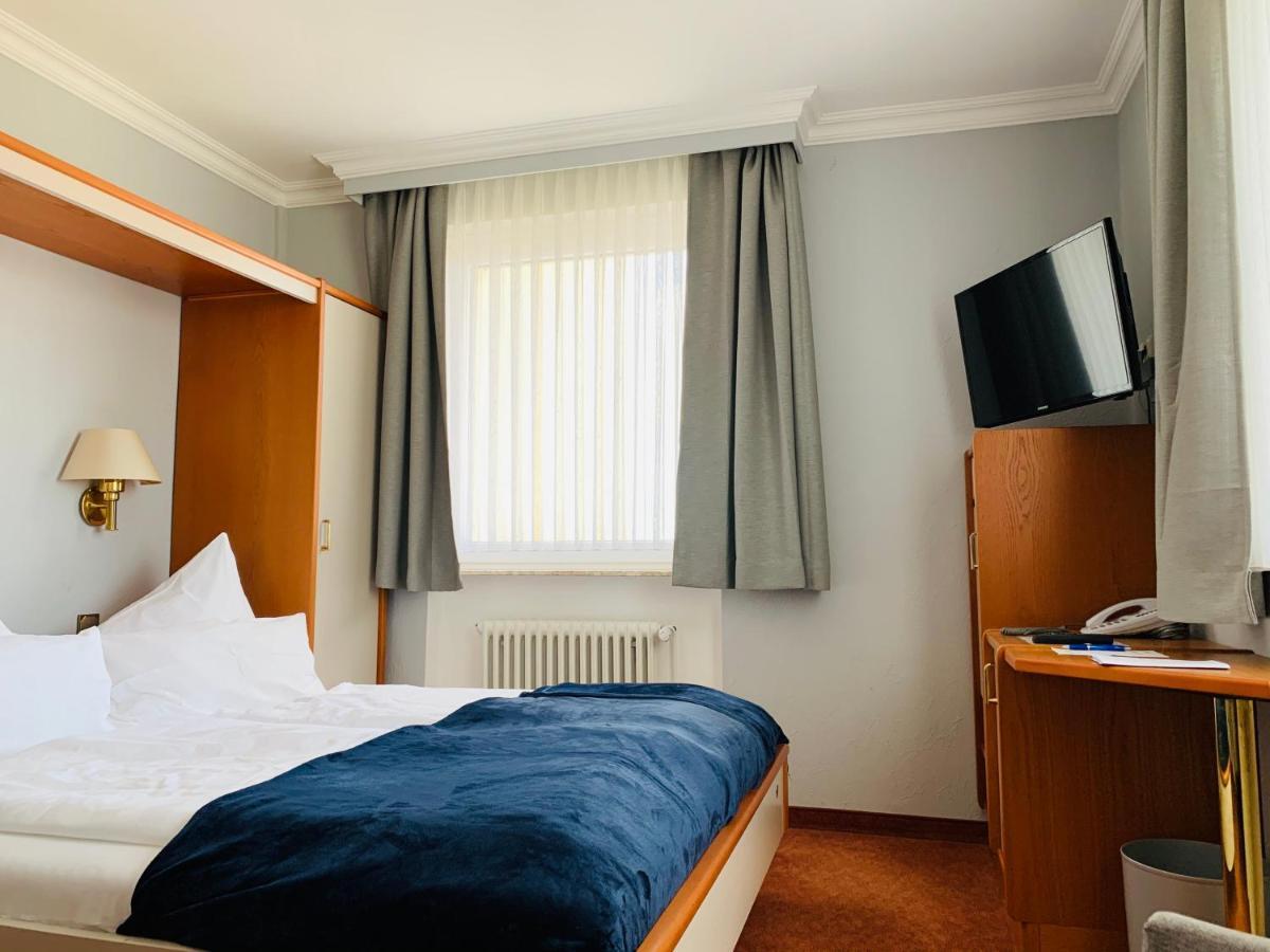 Seehotel Neue Liebe 쿡스하펜 외부 사진